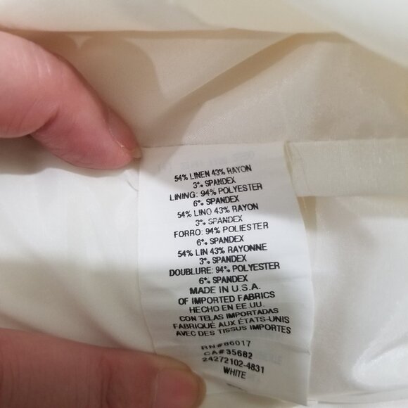 Bebe Brand Pencil Skirt White, Size 2 - Picture 15 of 16